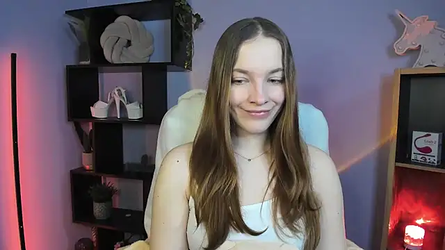 kenzie x online show from February 2025 07:34:02 AM