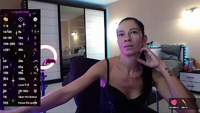 Snapshot of DelicateKiss chatting on September 2025 08:07:01 AM DelicateKiss online show from September 2025 08:07:01 AM