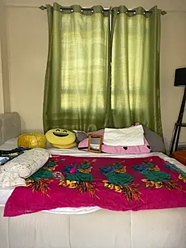 nur lin online show from February 2025 05:34:01 AM