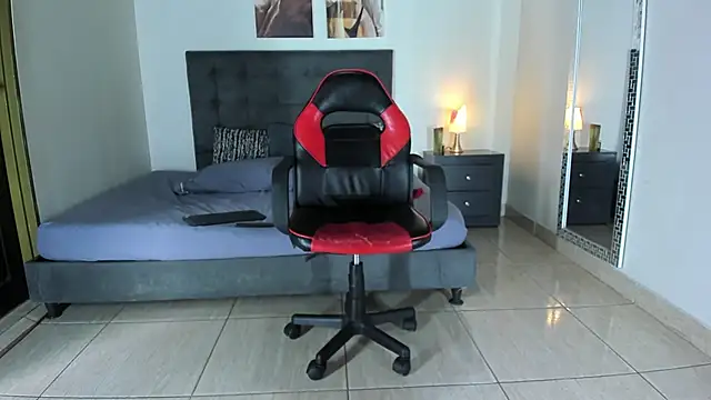 MarilynDavies online show from January 2025 09:47:02 PM