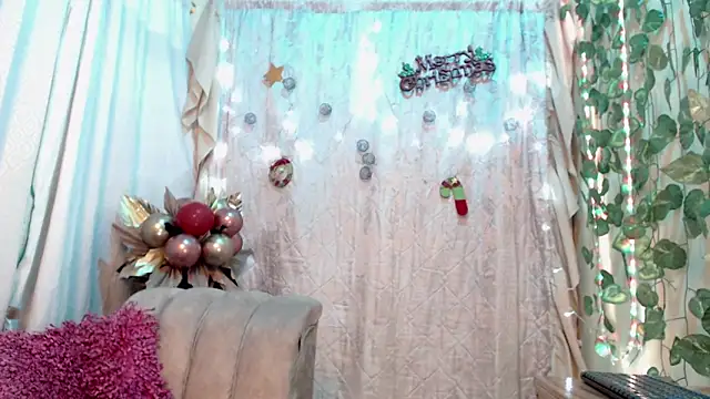Snapshot of nicollejordan1 chatting on December 2024 10:34:02 AM nicollejordan1 online show from December 2024 10:34:02 AM