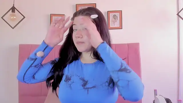 GENNESIS LOVE online show from September 2025 08:58:02 PM