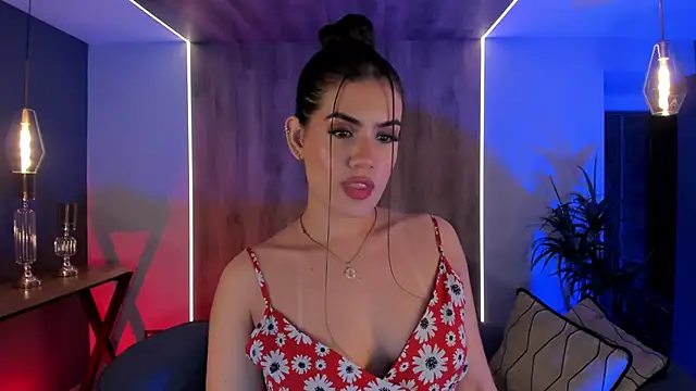 Snapshot of AngelicaVega chatting on February 2025 08:46:01 AM AngelicaVega online show from February 2025 08:46:01 AM