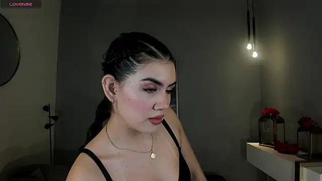 Snapshot of AngelicaVega chatting on February 2025 06:37:02 PM AngelicaVega online show from February 2025 06:37:02 PM