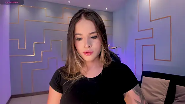 DonnaStonne online show from February 2025 07:19:02 PM