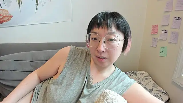 Snapshot of luxgray chatting on January 2026 04:42:02 PM luxgray online show from January 2026 04:42:02 PM