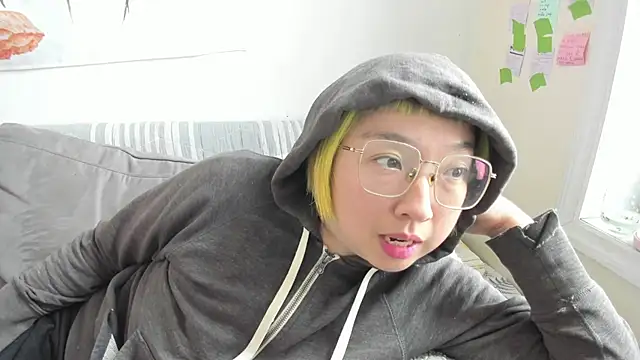 Snapshot of luxgray chatting on March 2026 08:10:01 PM luxgray online show from March 2026 08:10:01 PM