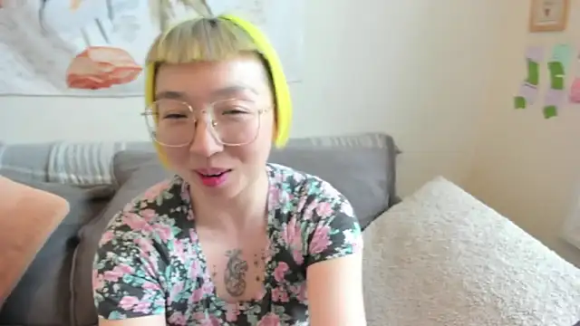 Snapshot of luxgray chatting on March 2026 08:42:01 PM luxgray online show from March 2026 08:42:01 PM