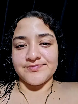 Liancy online show from October 2025 08:42:01 PM