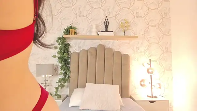 Snapshot of Roma__love chatting on February 2025 11:31:02 AM Roma love online show from February 2025 11:31:02 AM