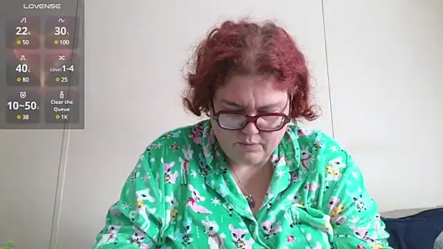 Snapshot of EmberCum chatting on January 2025 03:15:01 PM EmberCum online show from January 2025 03:15:01 PM