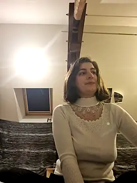 LoLa-69-X online show from November 2025 06:33:02 PM