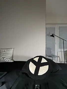 Lena Blom online show from March 2026 05:30:01 PM