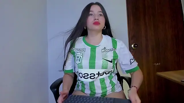 Sophie spencer1 online show from November 2025 03:27:02 AM