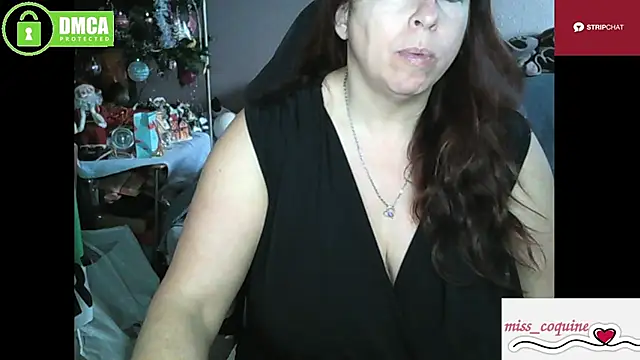 Snapshot of miss_coquine chatting on January 2025 09:05:01 AM miss coquine online show from January 2025 09:05:01 AM