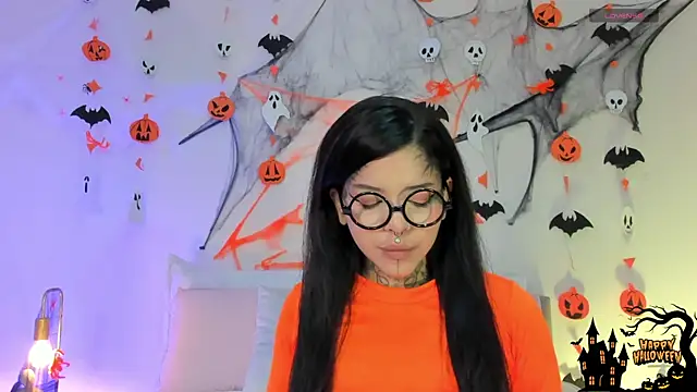 NinaInk online show from October 2025 11:36:01 AM