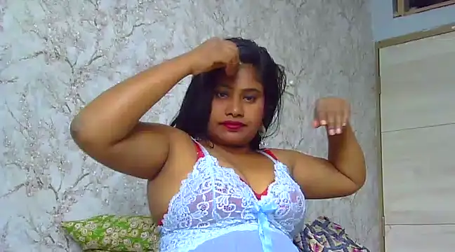 Snapshot of sexy_roma chatting on January 2025 08:34:01 AM sexy roma online show from January 2025 08:34:01 AM