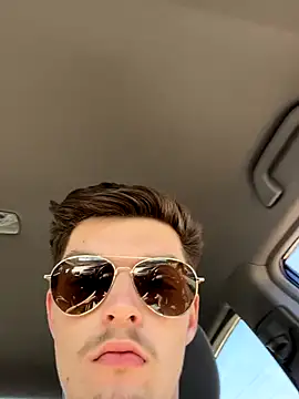 Snapshot of bigmerc chatting on October 2025 03:22:02 PM bigmerc online show from October 2025 03:22:02 PM