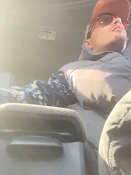 Snapshot of bigmerc chatting on October 2025 03:01:01 PM bigmerc online show from October 2025 03:01:01 PM