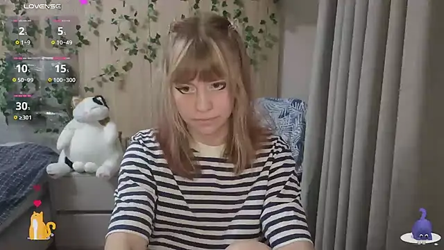 HermioneHHH online show from October 2025 08:11:02 PM