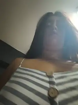 Snapshot of Freyja300 chatting on June 2026 10:32:01 AM Freyja300 online show from June 2026 10:32:01 AM
