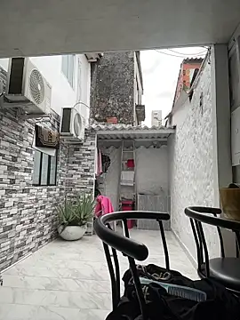 emma  cute   online show from October 2025 11:21:02 AM