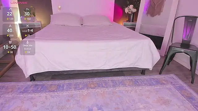 VioletPaket online show from July 2026 01:13:02 PM