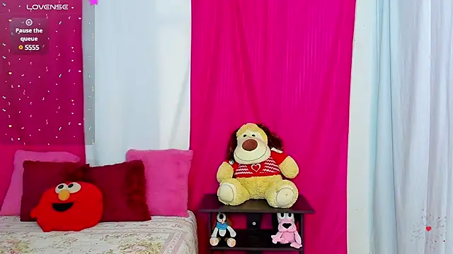 Snapshot of dan_scoott chatting on January 2025 08:04:01 PM dan scoott online show from January 2025 08:04:01 PM