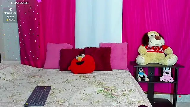 Snapshot of dan_scoott chatting on January 2025 08:58:02 PM dan scoott online show from January 2025 08:58:02 PM