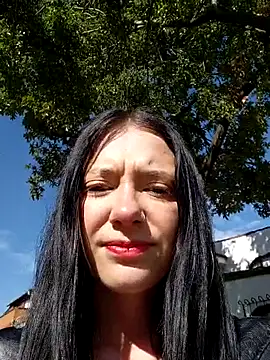 Isabella 21x online show from October 2025 01:07:01 PM