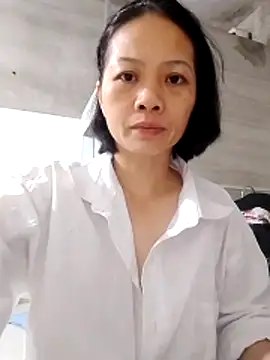 Aninyin22 online show from October 2025 11:46:01 PM