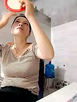 Aninyin22 online show from March 2026 11:57:02 PM