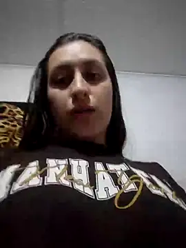 dulccemaria24 online show from February 2026 02:53:01 AM