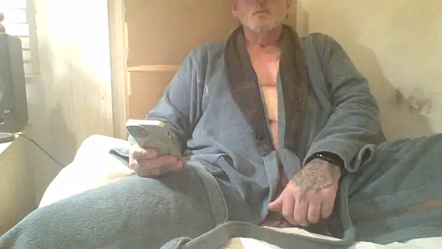 oldenglishguy online show from October 2025 07:58:02 PM
