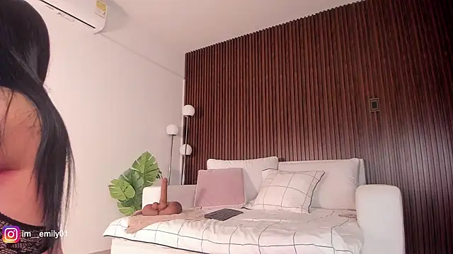 molly cams8 online show from April 2026 12:14:02 AM