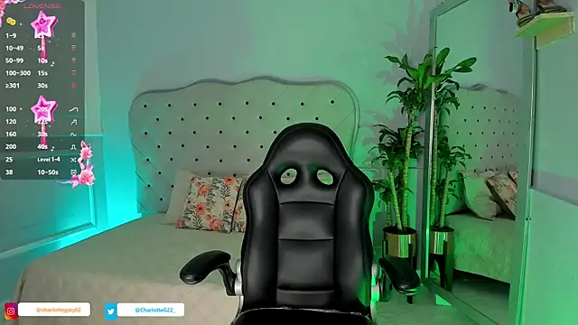 Snapshot of charlotte__grey chatting on January 2025 07:57:01 PM charlotte grey online show from January 2025 07:57:01 PM