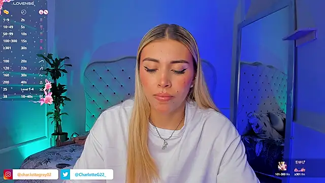 Snapshot of charlotte__grey chatting on March 2025 07:58:02 PM charlotte grey online show from March 2025 07:58:02 PM