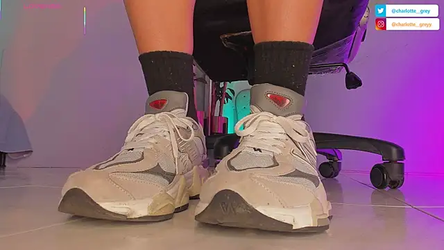 Snapshot of charlotte__grey chatting on September 2025 08:11:02 PM charlotte grey online show from September 2025 08:11:02 PM