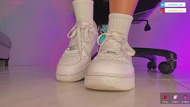 Snapshot of charlotte__grey chatting on September 2025 08:23:02 PM charlotte grey online show from September 2025 08:23:02 PM