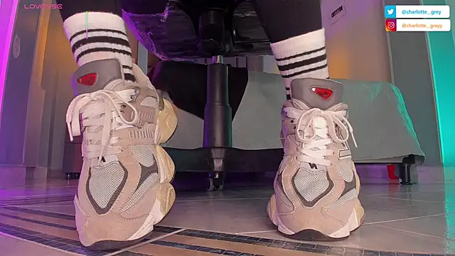 Snapshot of charlotte__grey chatting on September 2025 11:26:01 AM charlotte grey online show from September 2025 11:26:01 AM