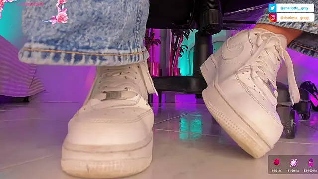 Snapshot of charlotte__grey chatting on October 2025 08:19:02 PM charlotte grey online show from October 2025 08:19:02 PM