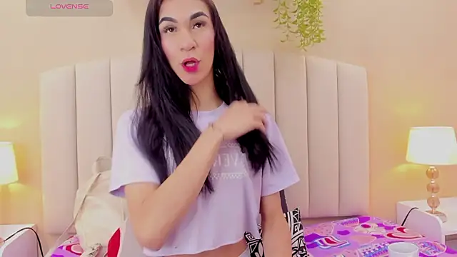 Mia thompson 19 online show from January 2026 08:18:02 PM