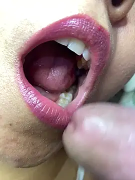 mayemarc online show from March 2026 08:14:01 PM