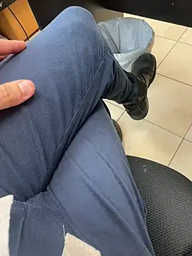 Snapshot of hotisraeli chatting on March 2025 07:57:02 AM hotisraeli online show from March 2025 07:57:02 AM