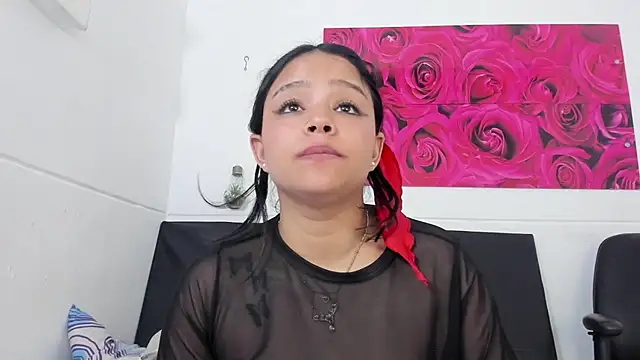 Tiffanny Rose  online show from December 2024 10:09:02 PM