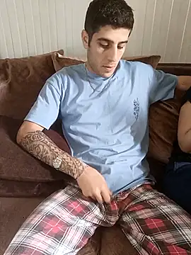 arenn1997 online show from April 2026 12:13:01 PM