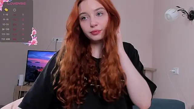 cinnabon girls online show from December 2024 08:22:01 PM