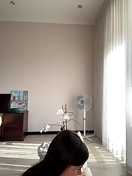 Hott Lolla online show from September 2025 06:27:02 AM