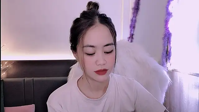 witch-39 online show from February 2025 05:56:02 AM