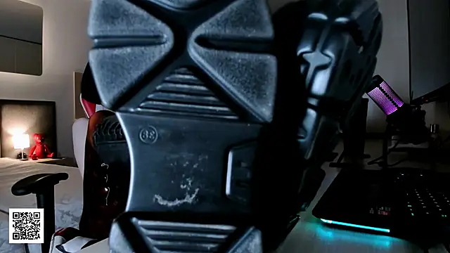  Goddess Misha  online show from November 2025 09:13:01 PM